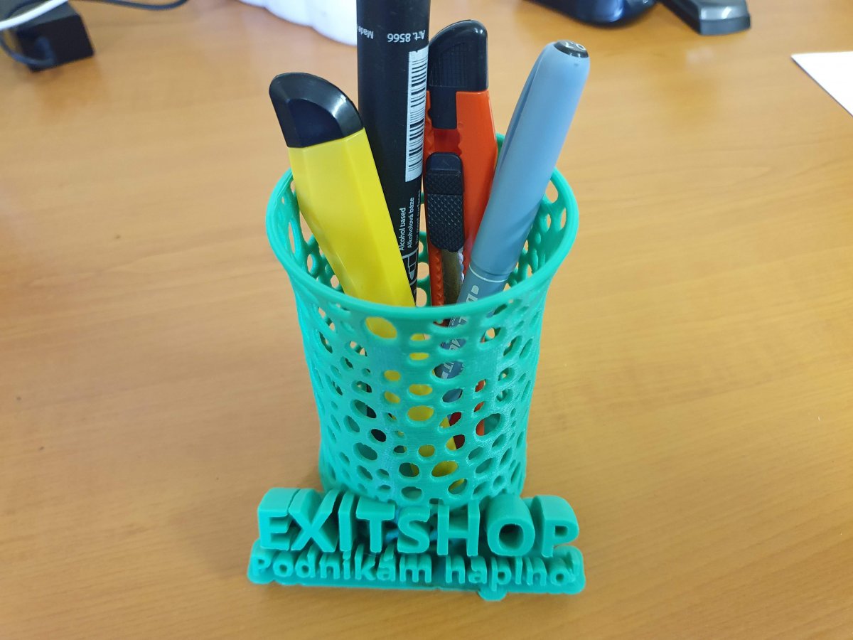 Zelený držák na tužky - ExitShop