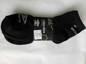 Černé kotníkové ponožky UMBRO - vel. 35-38 - 3ks v balení Černé kotníkové ponožky UMBRO - vel. 35-38 - 3ks v balení