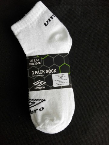 Bílé kotníkové ponožky UMBRO - vel. 39-42- 3ks v balení Bílé kotníkové ponožky UMBRO - vel. 39-42- 3ks v balení
