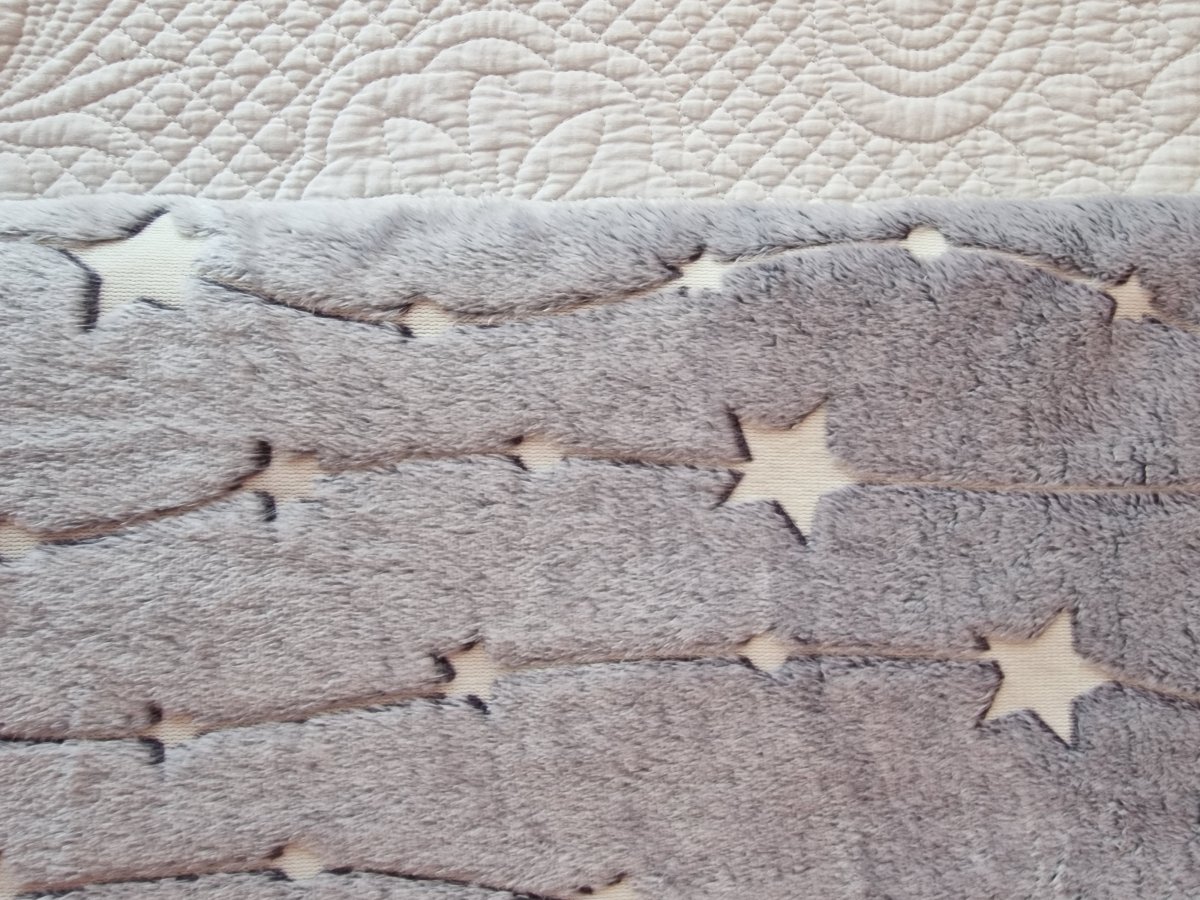 Svietiaca deka Obloha šedá Veľkosť: 100x150 cm