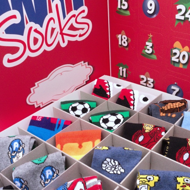 Kalendár - 24 párov ponožiek - detský - chlapec