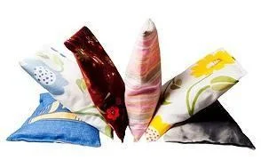 4Cats Polštářek se šantou pro kočky XXL - šustící