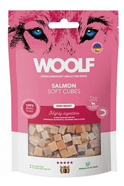 WOOLF pochoutka Soft Cubes Salmon  100g