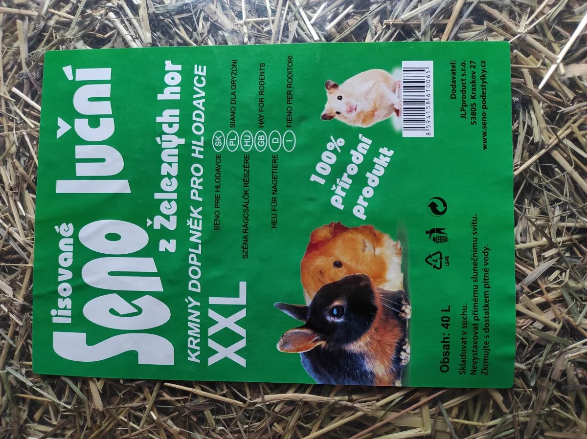 JLP PRODUCT Seno lisované 40l