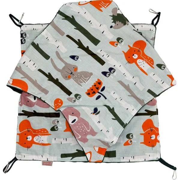 Samohýl Exclusive Pelech dr.savec dvoupatrový závěsný, zvířata v lese, lahv.zelená minky 35x35cm