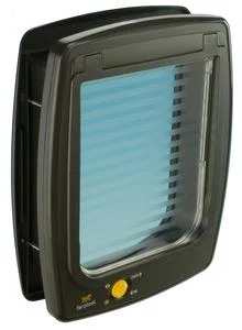 Dvířka průchozí magnetická Swing 11-hnědá Ferplast 31 x 9,6 x 38,4 cm 1 ks