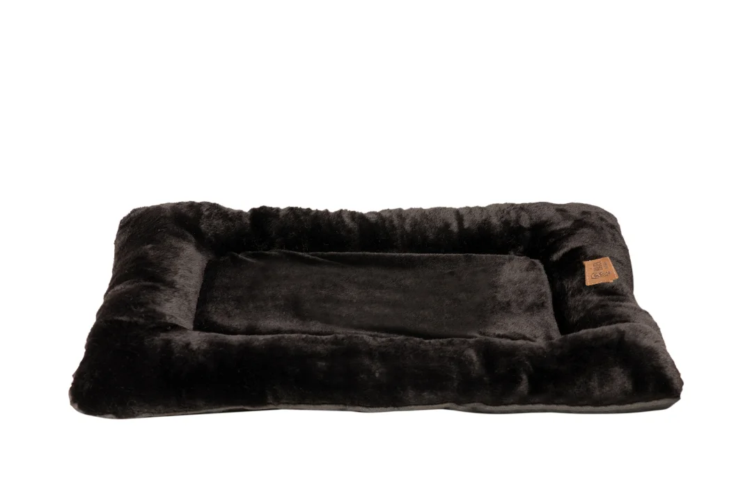 Hájek Pet Fashion HPF Matrace SHORT PLUSH XXL -VR06 černá