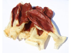 Salač Uši králičí plněné kachnou 100g