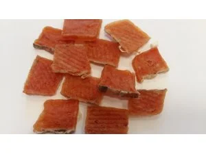 Salač Kostky lososové 250g