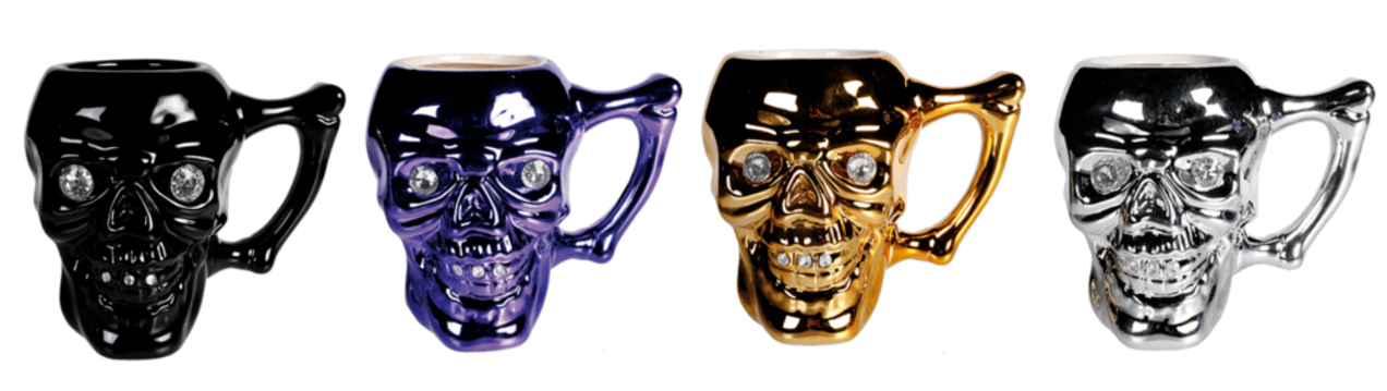 hrnek lebka leskly s diamanty