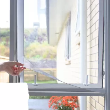 Plasă de țânțari - adezivă - pentru fereastră - neagră - InnovaGoods