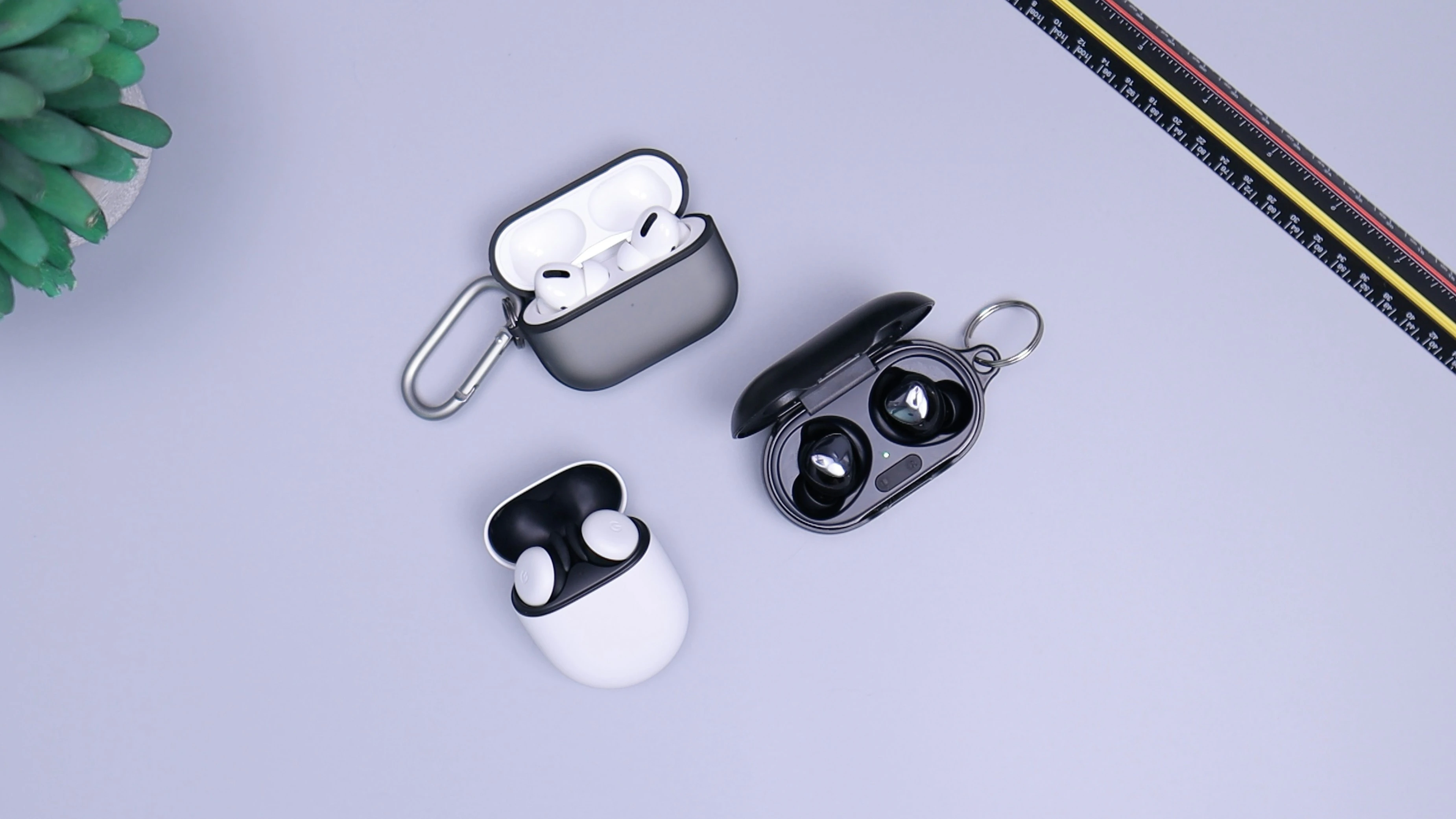 Apple AirPods a příslušenství Apple AirPods a příslušenství pro každodenní používání