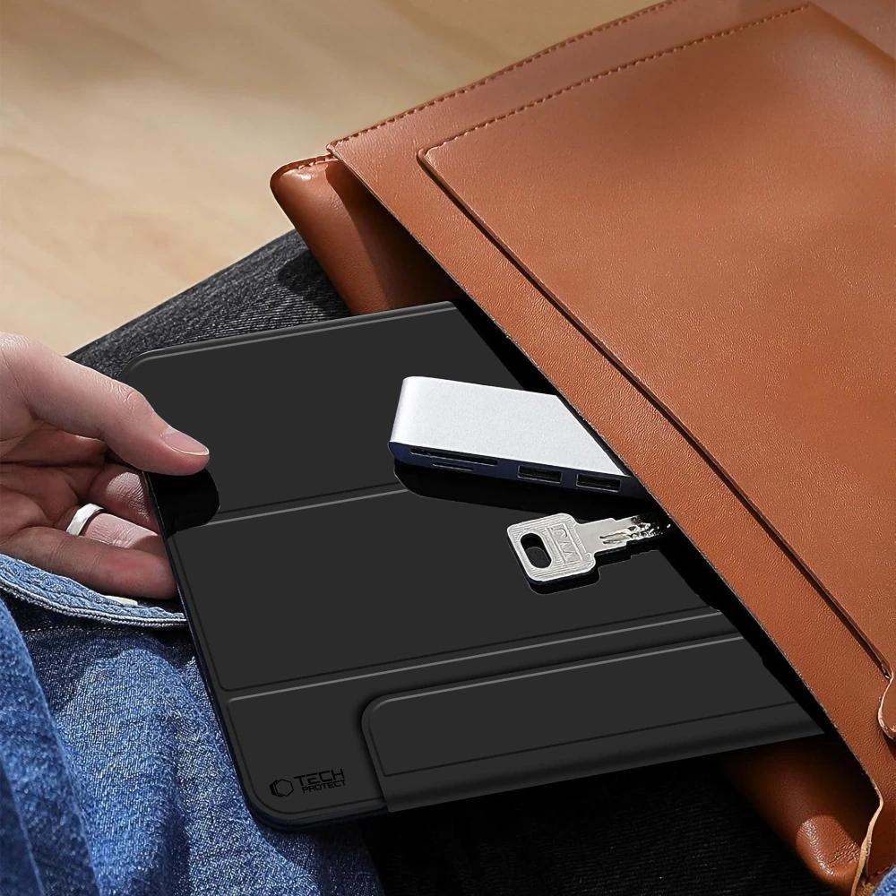 Značková pouzdra a kryty pro Apple iPad Air 11 od ESR, Spigen a dalších