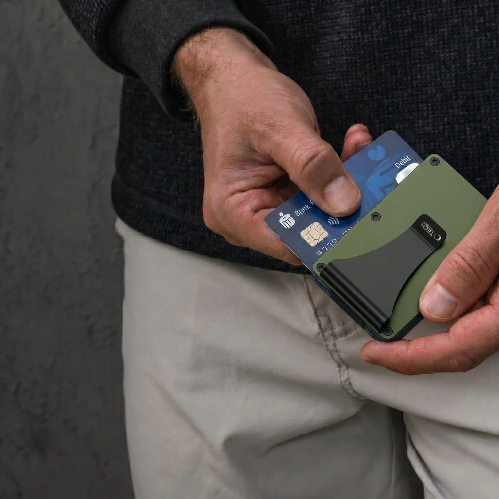 Kompaktní RFID peněženka pro každodenní nošení RFID peněženka pro každodenní nošení karet